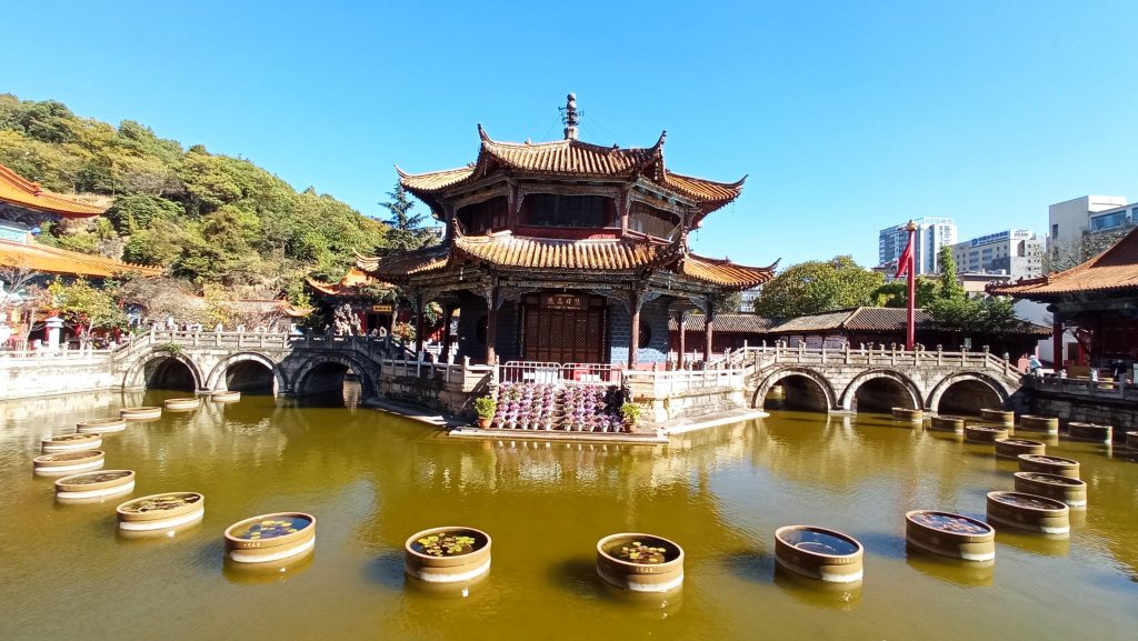 Yuantong Temple