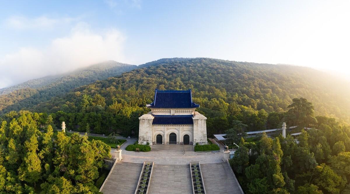 Dr. Sun Yat-sen Mausoleum