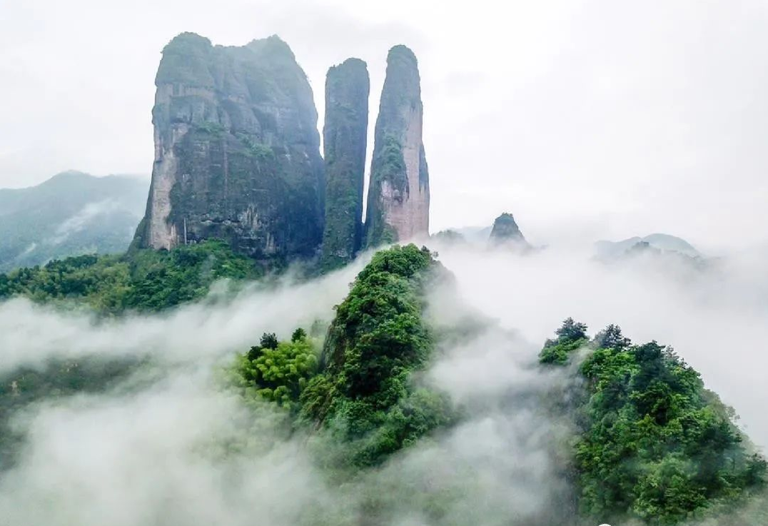 Jianglang Mountain