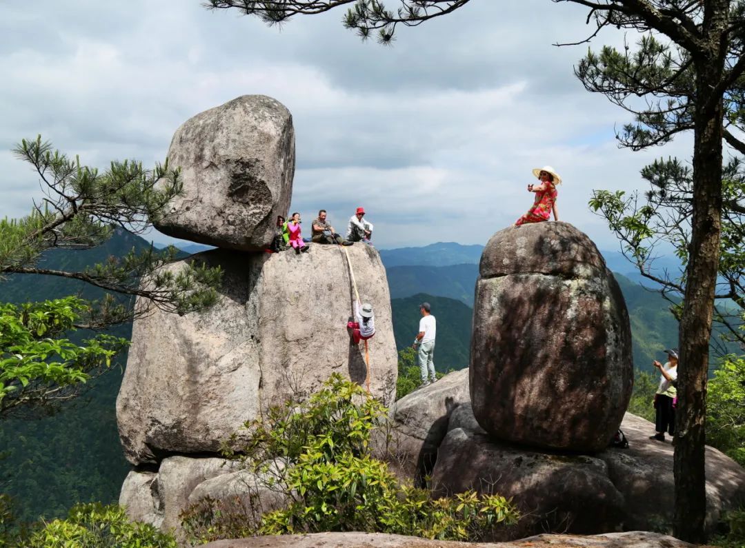 Jinyun Xiandu Geological Park