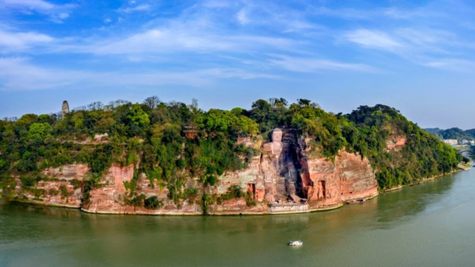 Top 10 Attrctions of Leshan Sichuan