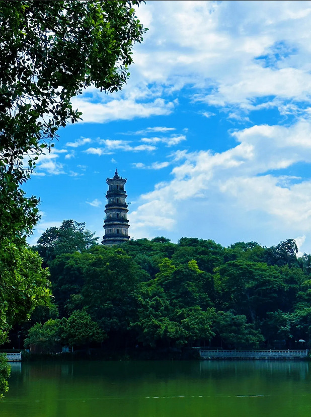 Huizhou West Lake