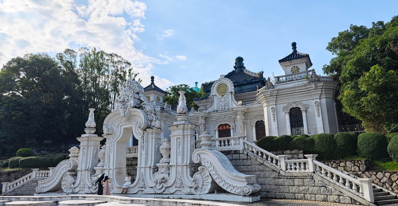 New Yuan Ming Palace